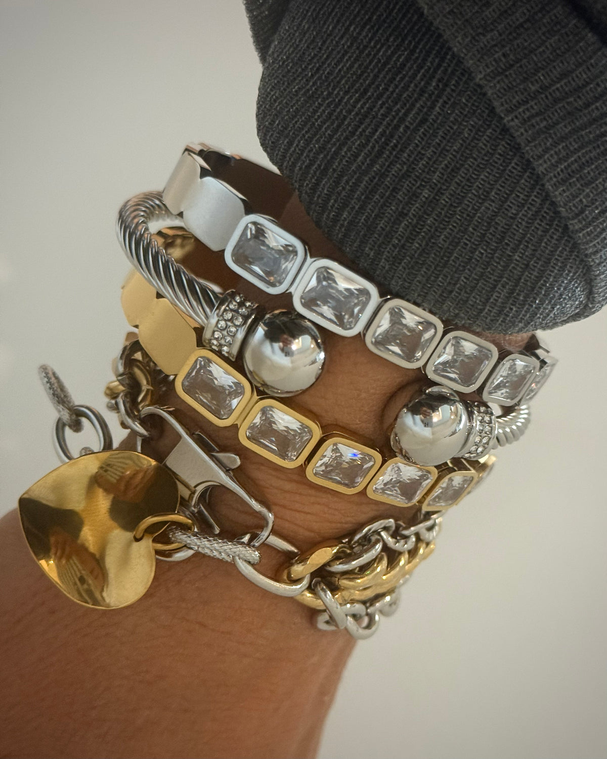 TRIPLE HEART CHAIN BRACELET