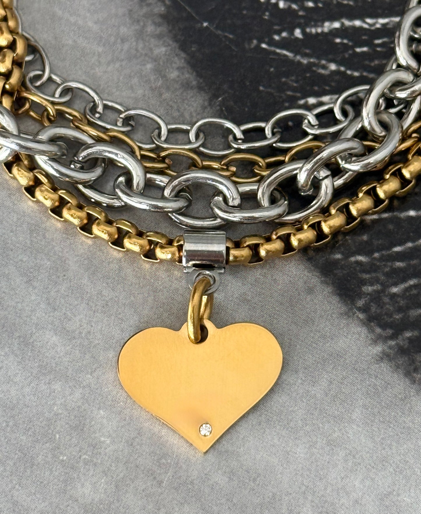 HEARTBEAT CHOKER - BRACELET