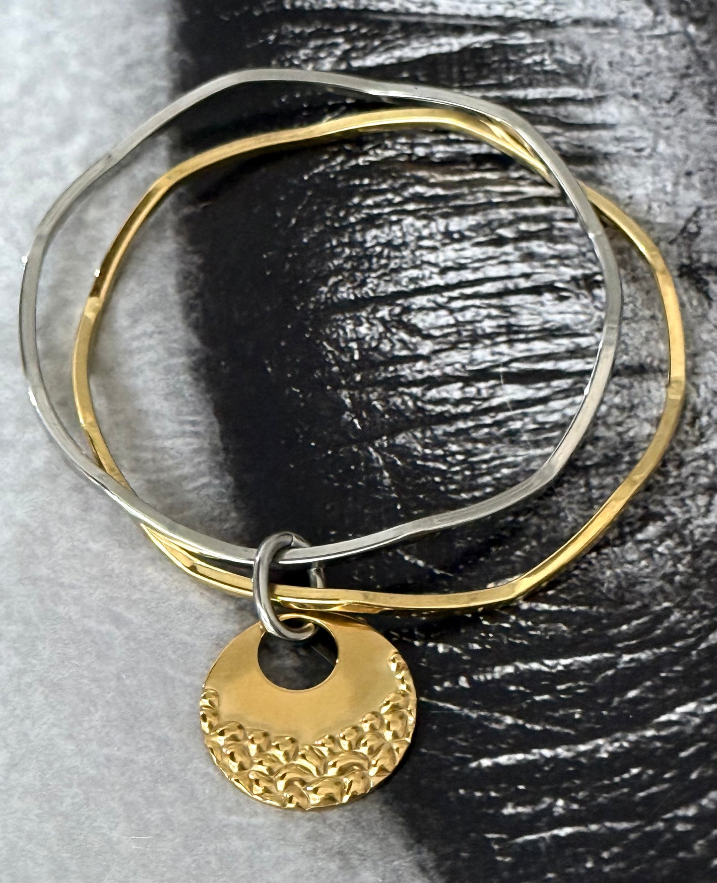 WAVE DUO BANGLE