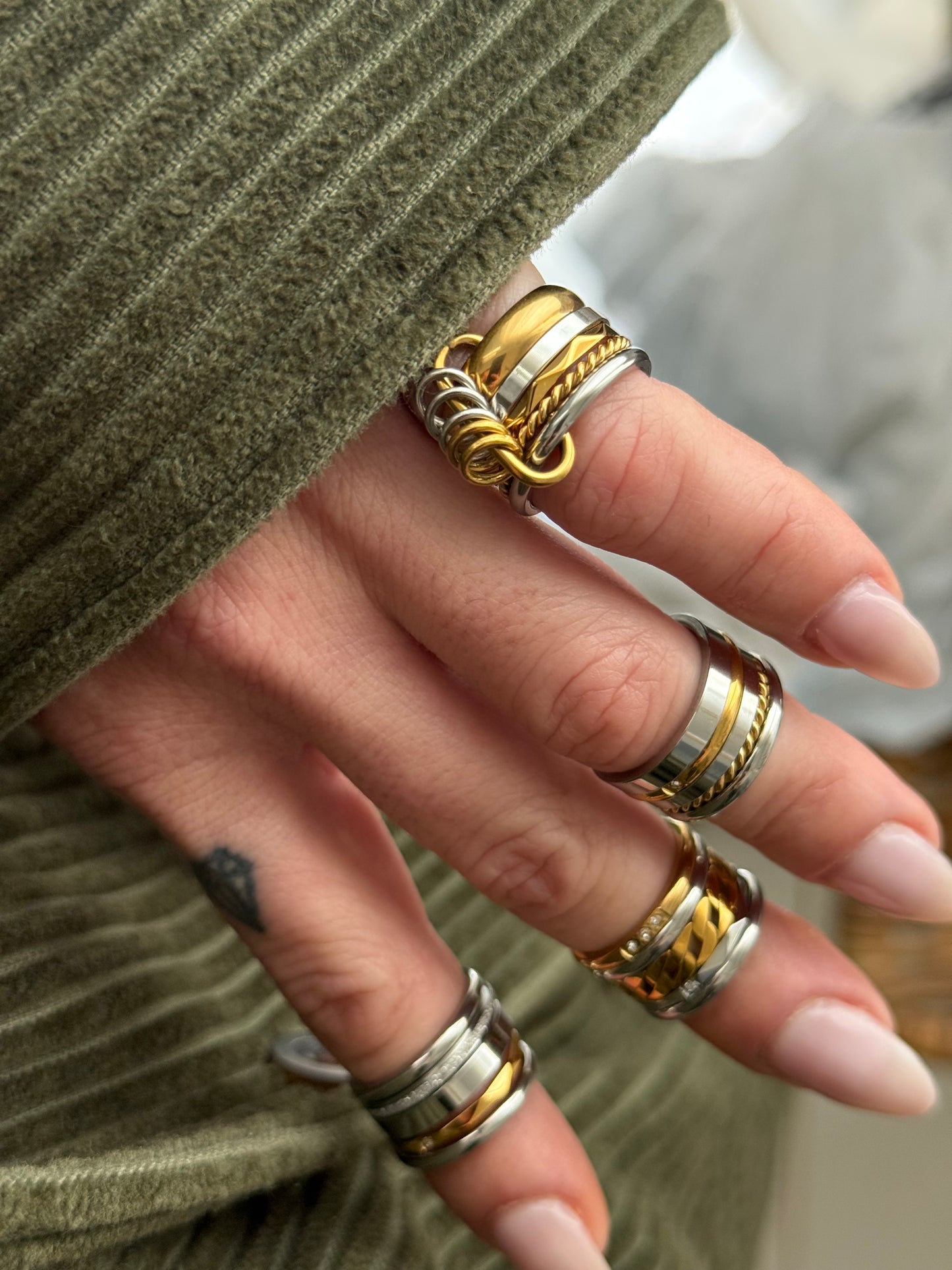 CHEVALIER CHAIN RING (Size 5)