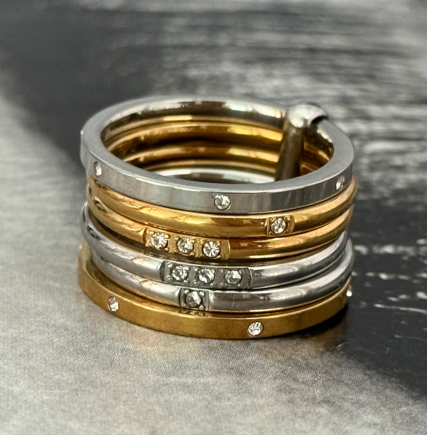 GLOW STACK RING (SIZE 7)