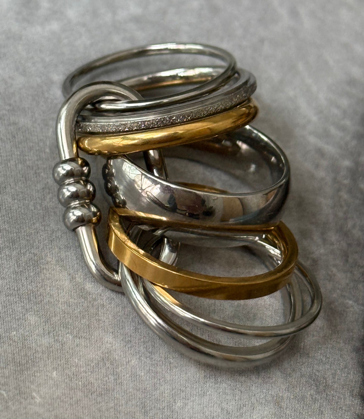 CHEVALIER SEVEN-MIX RING (SIZE 6)