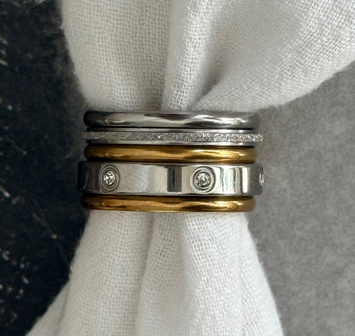 MODERN LAYERS RING (SIZE 8)