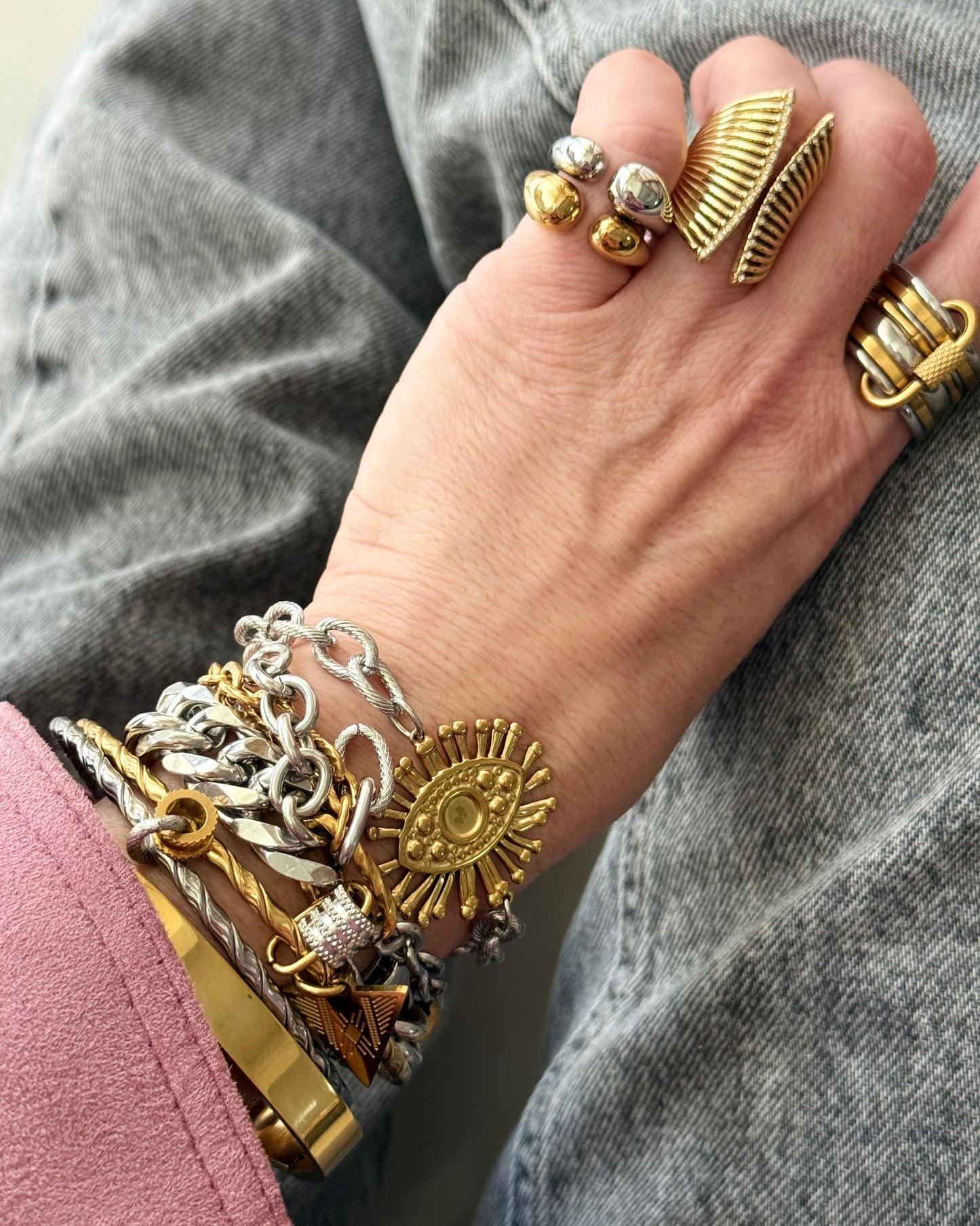 SOLAR CHARM BRACELET