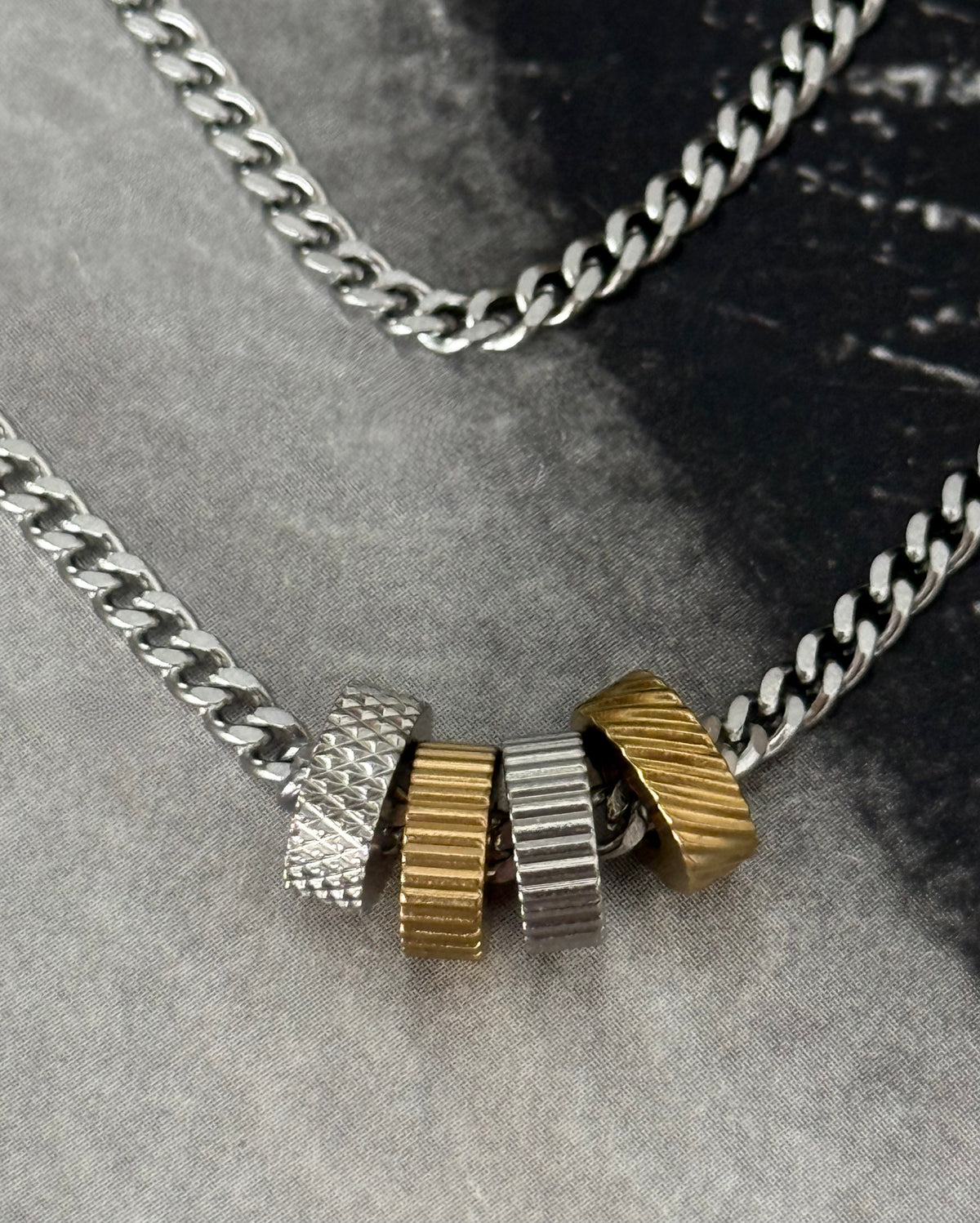 RIBBON BEADS NECKLACE