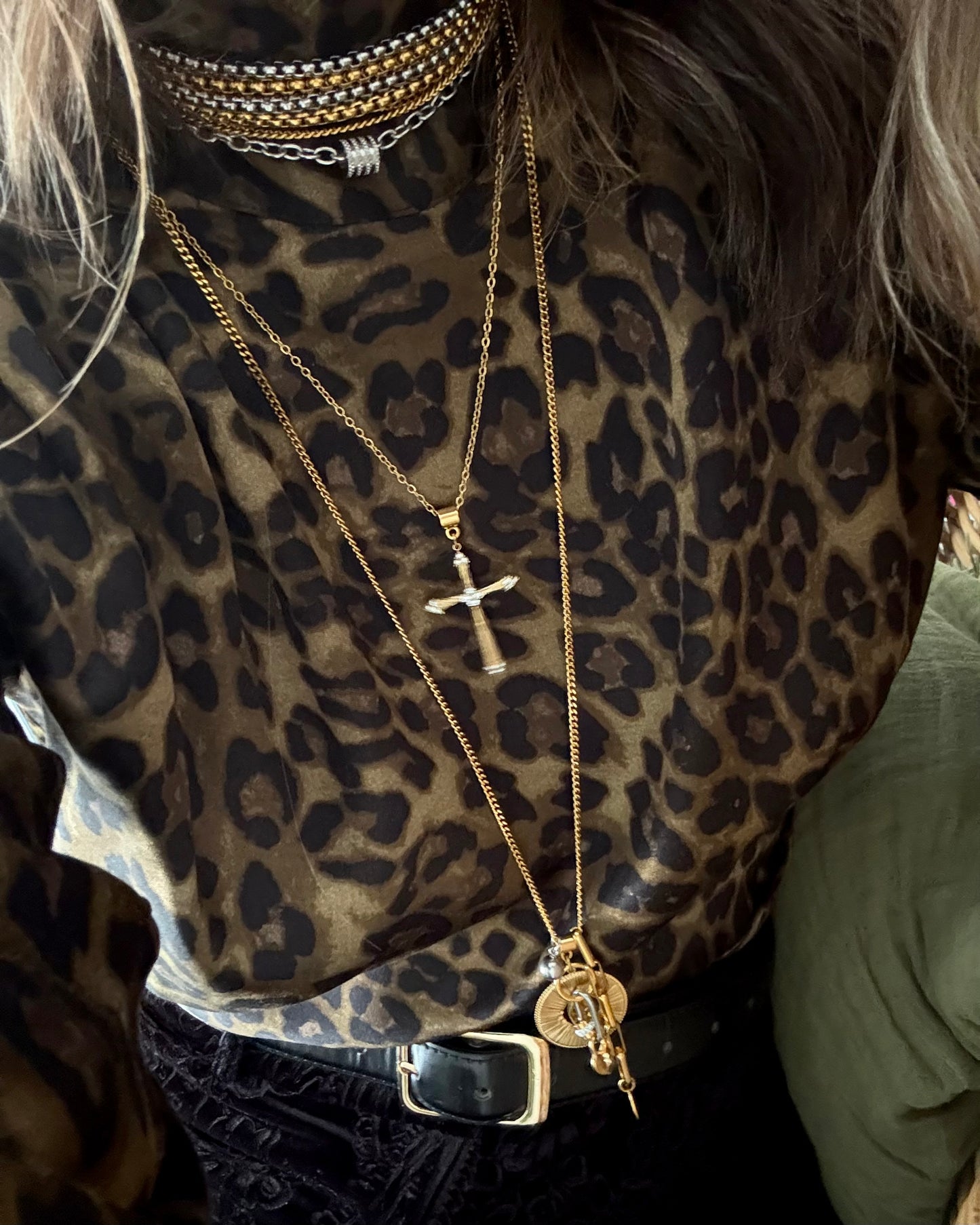 THE LAYER IMPACT CHOKER-BRACELET