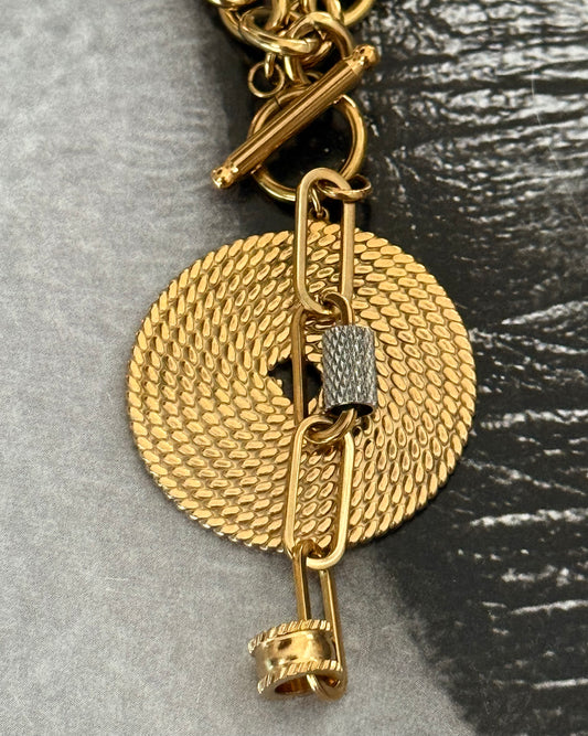 GOLDEN LOCK DISK NECKLACE