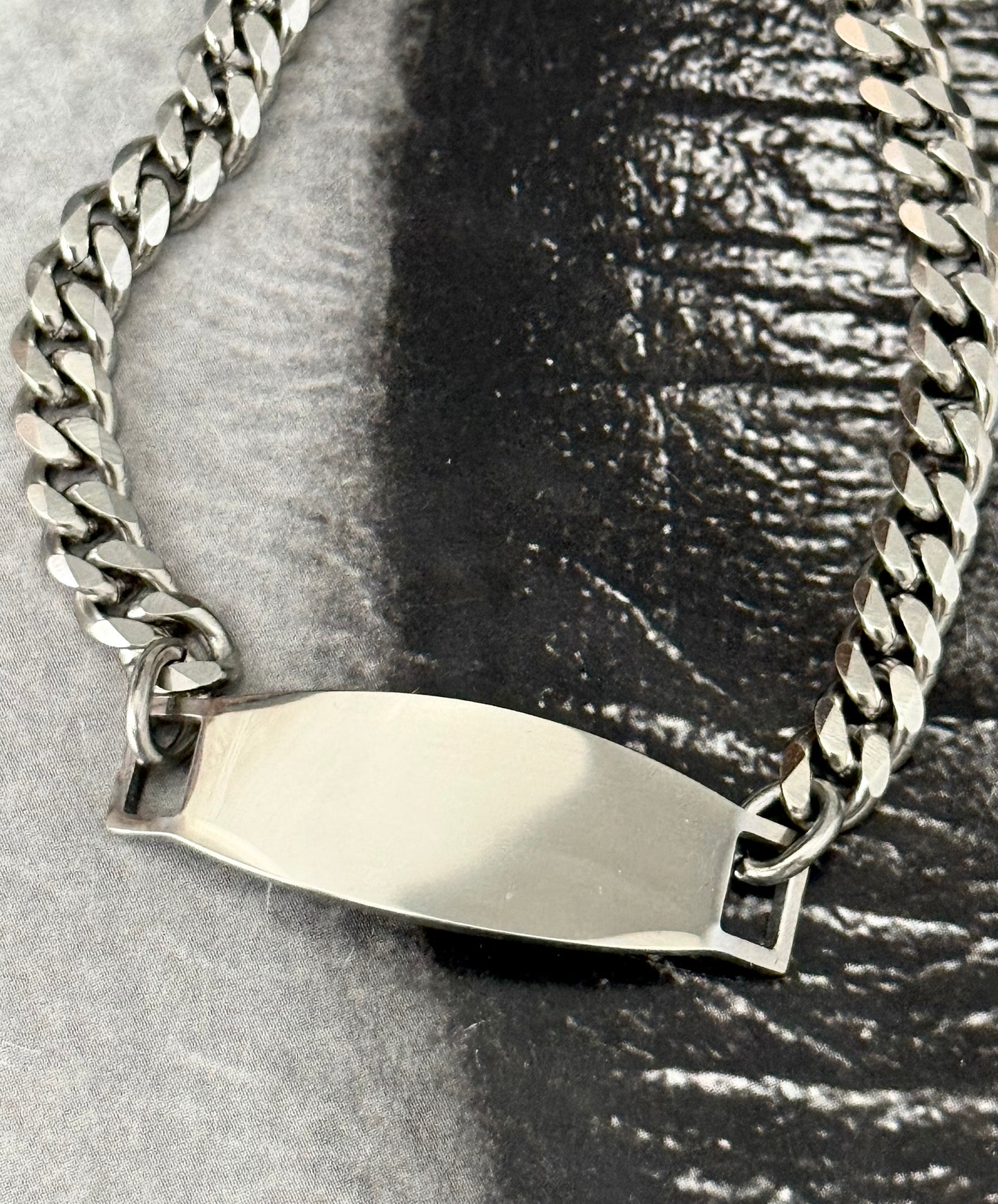 ID SILVER CHOKER