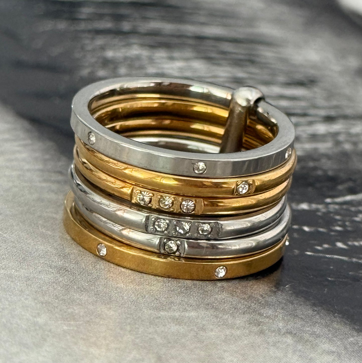 GLOW STACK RING (SIZE 7)