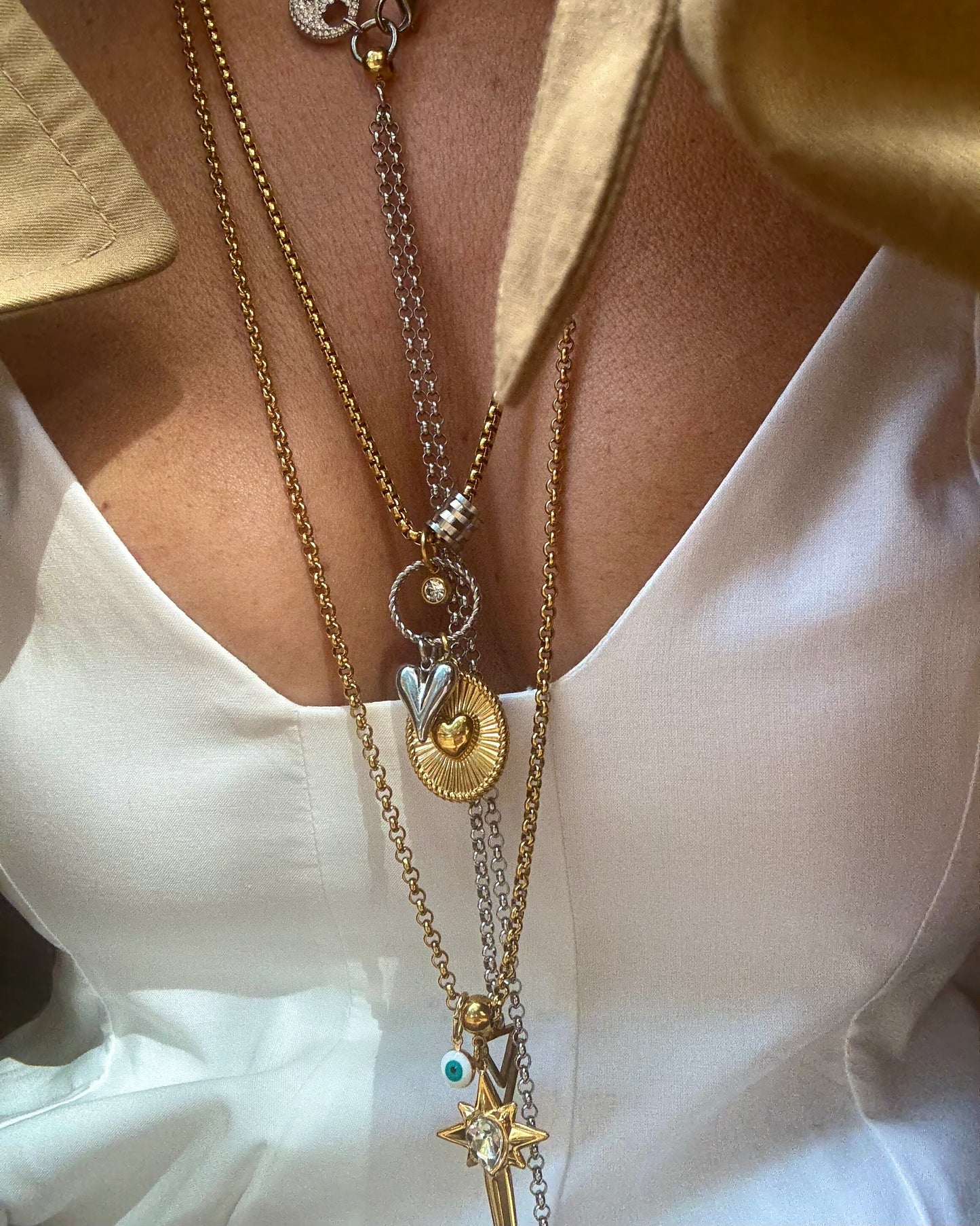 MIXED HEART GLOW NECKLACE