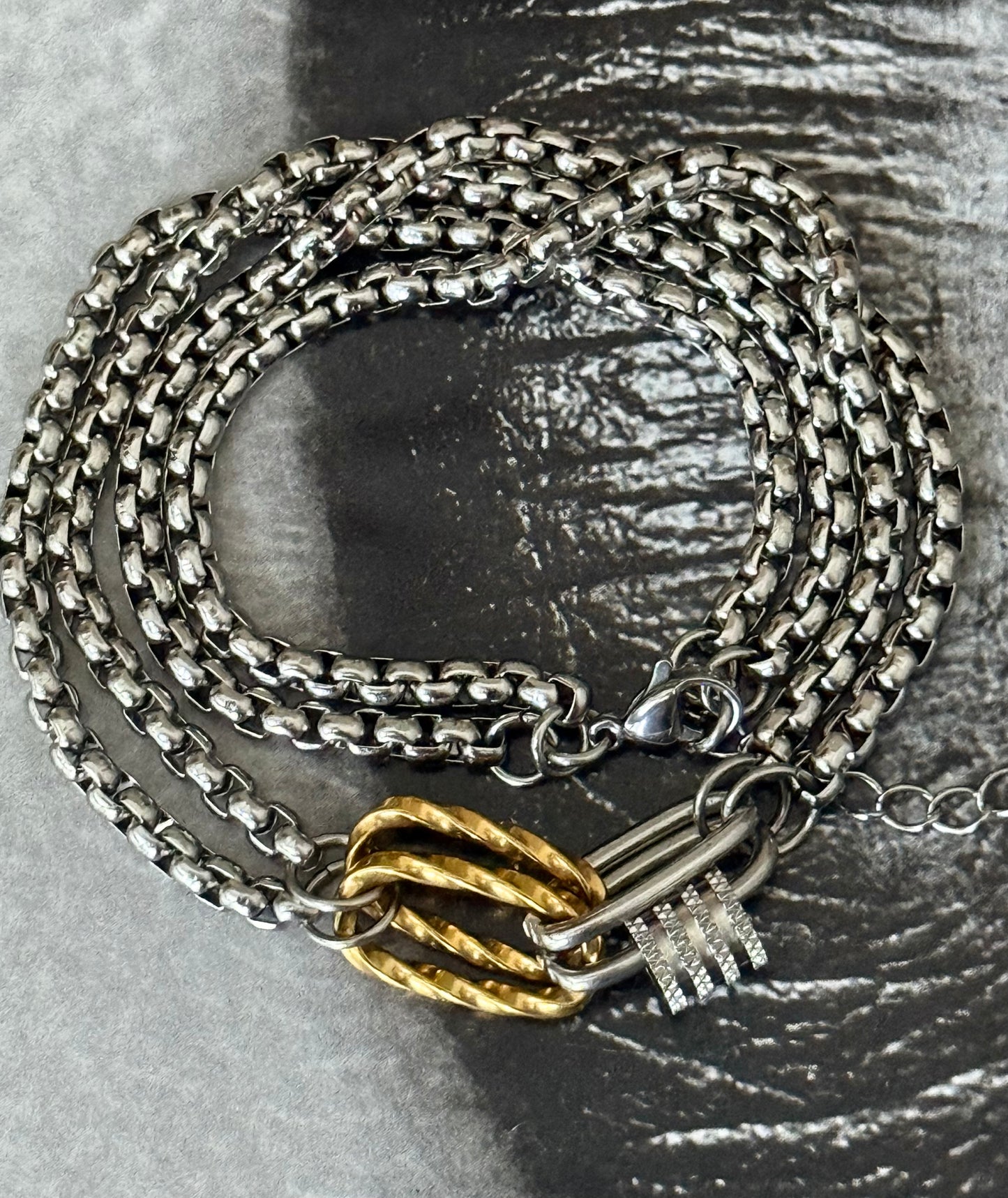 BOLD FUSION CHOKER BRACELET