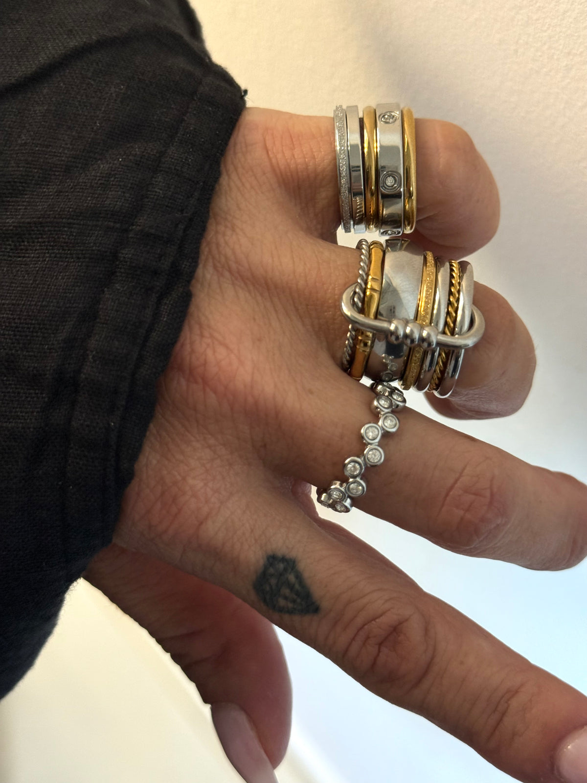 CHEVALIER NEXUS RING (Size 6)