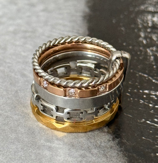 LUXE TRIO RING (Size 7 & 8)