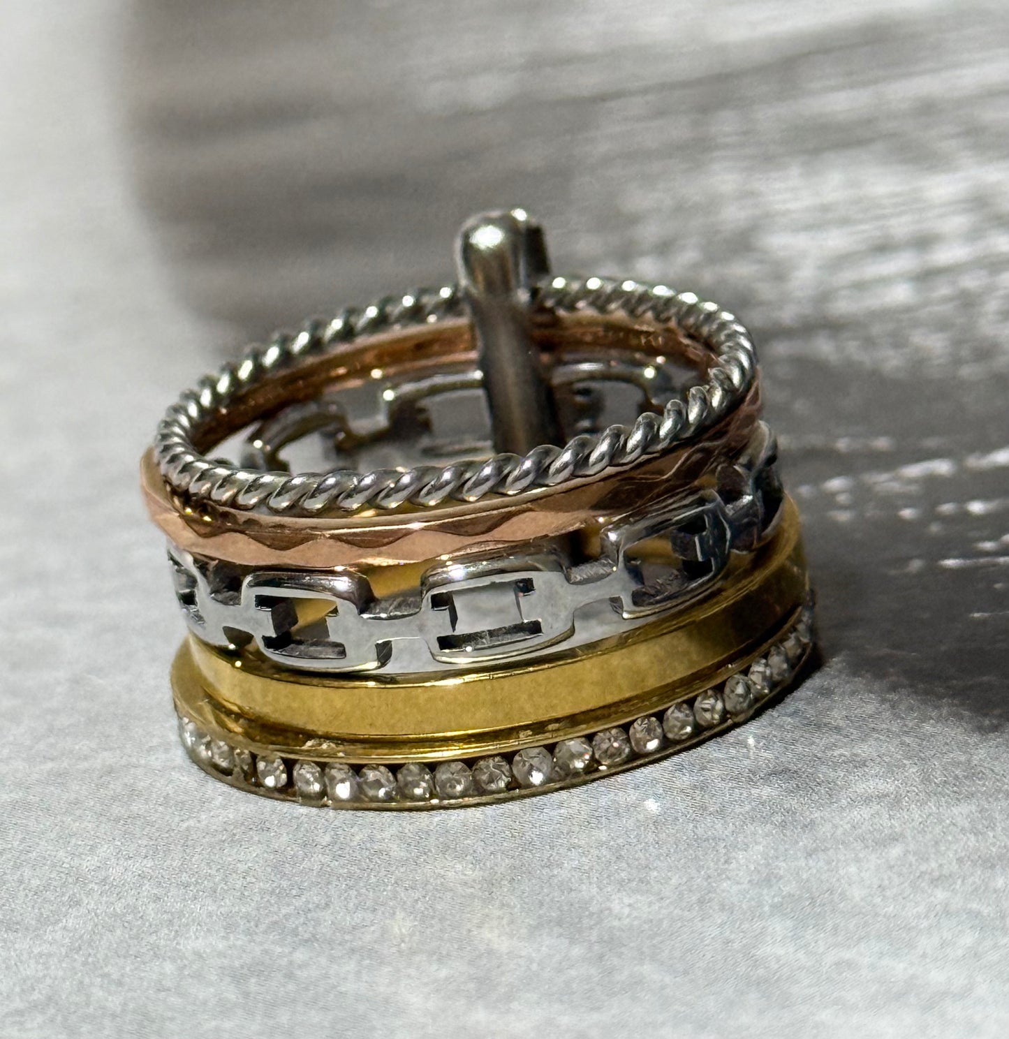 DIVINE SHINE RING (Size 9)