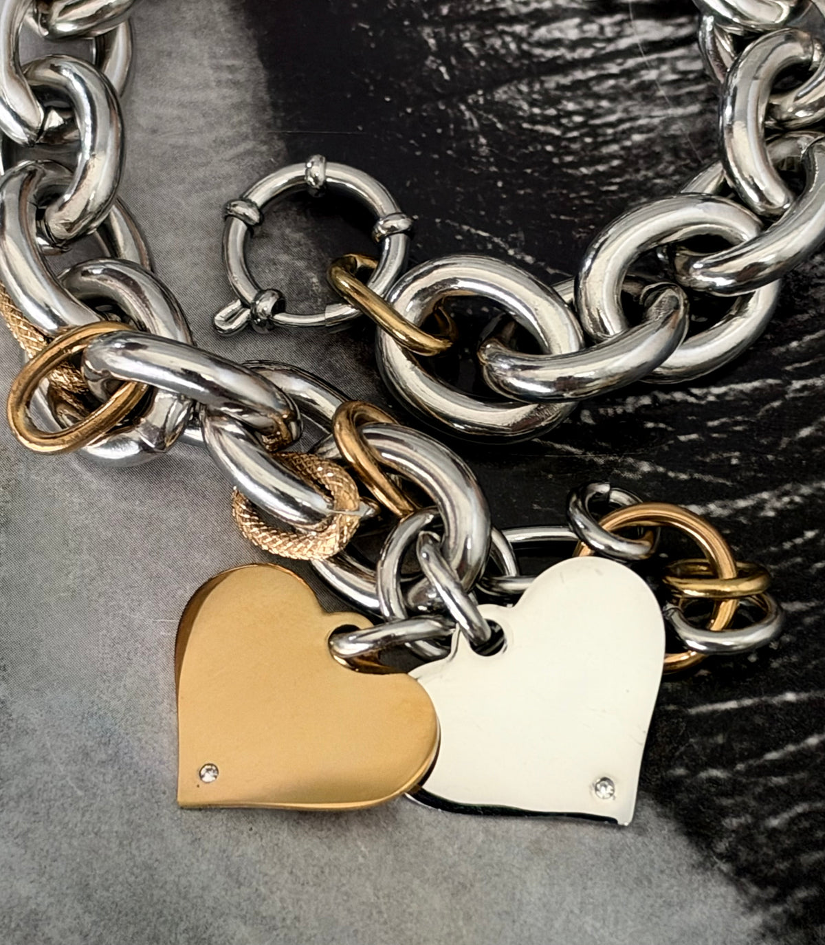 CHUNKY HEART BRACELET